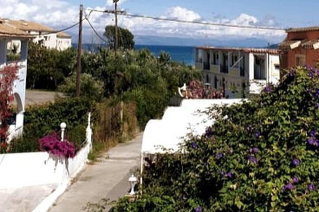 Golden Keys Apatment First Floor Διαμέρισμα Μωραΐτικα Εξωτερικό φωτογραφία